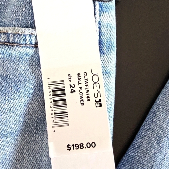 Joe's Jeans 'The Charlie' High Rise Skinny  Flawless Ripped Knee $198 - Picture 4 of 14